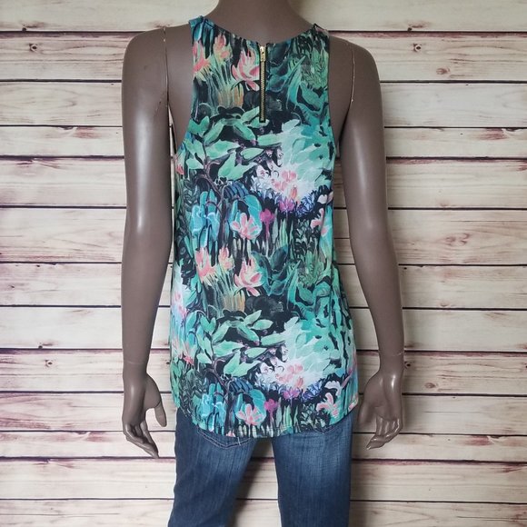H&M Floral Top with Neck Zipper - Picture 4 of 7